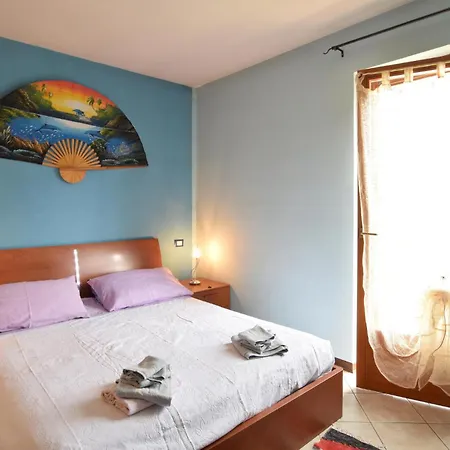Feriehus 2 Bedroom Pet Friendly In Cerreto